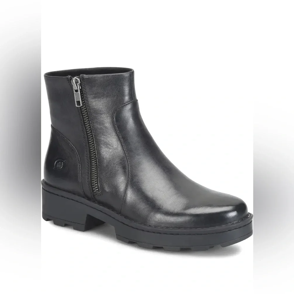NWT Born Tricia Zip Ankle Boot | Black | Size 8.5